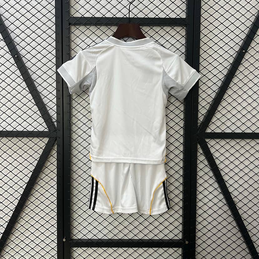 2025/2026 Real Madrid Home Shirt Kids Size--1