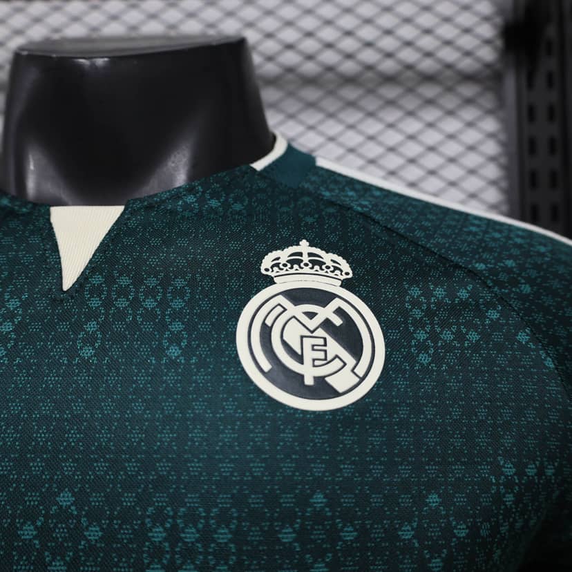 2026/2027 Player Version Real Madrid Away Shirt--6