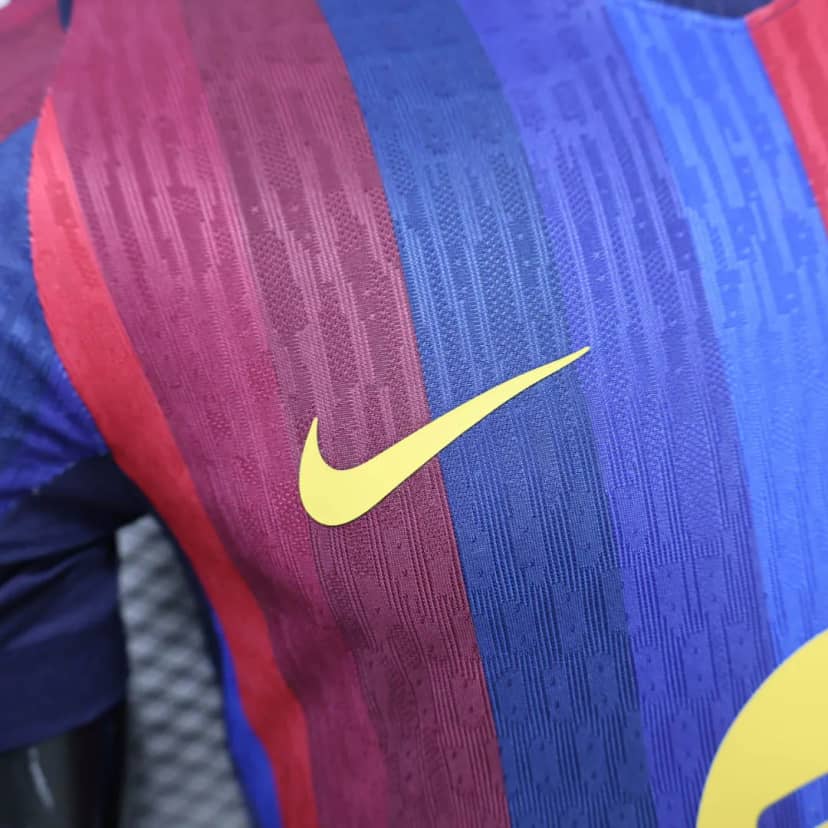 2026/2027 Player Version Barcelona Home Shirt--4