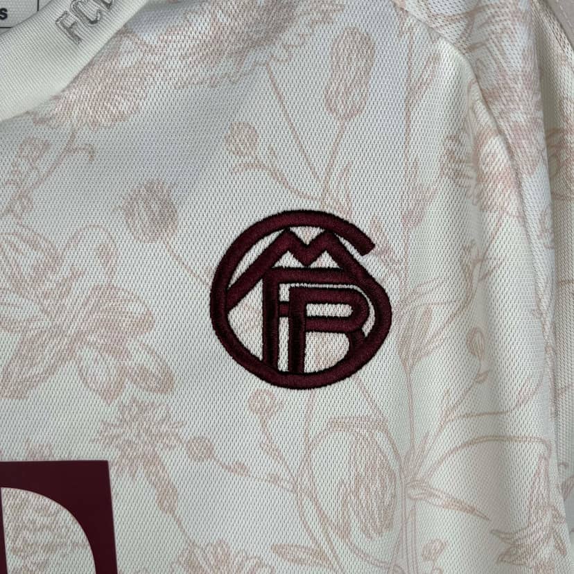 2023/2024 Bayern Munich Third Away Jersey--5