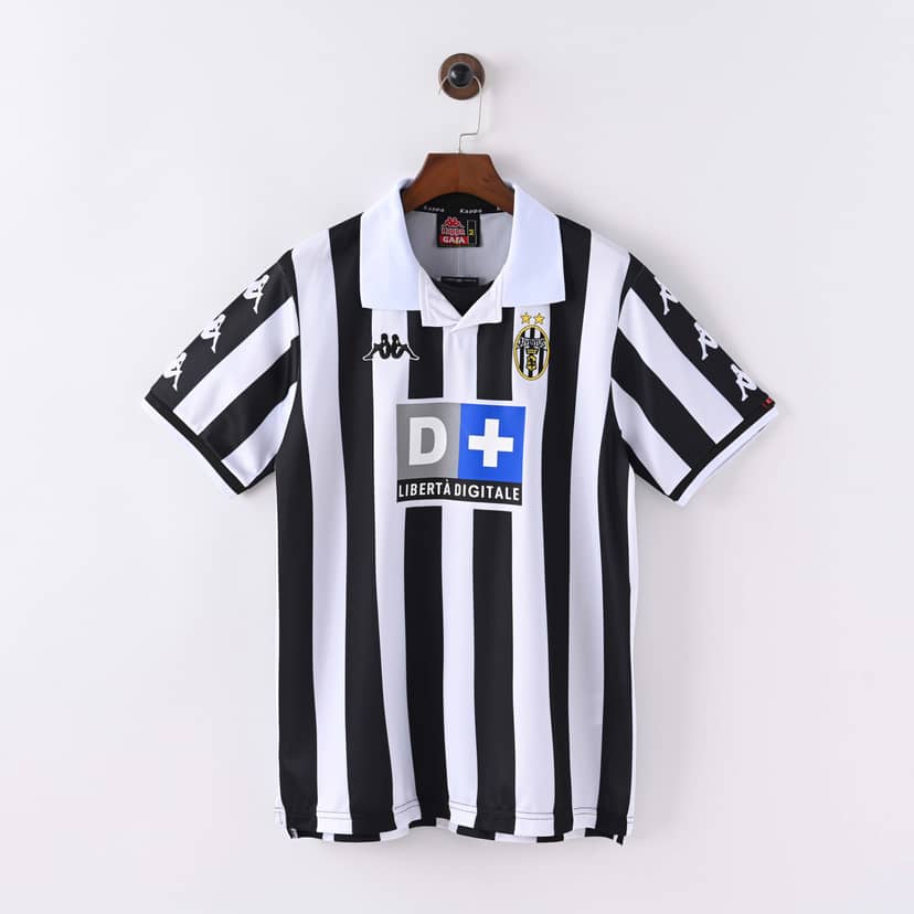 1999/2000 Retro Juventus Home Shirt