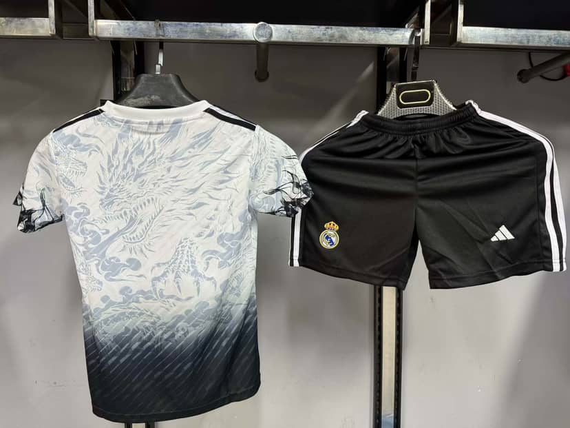 2025/2026 Real Madrid Special Edition Black And White Shirt Kids Size--1