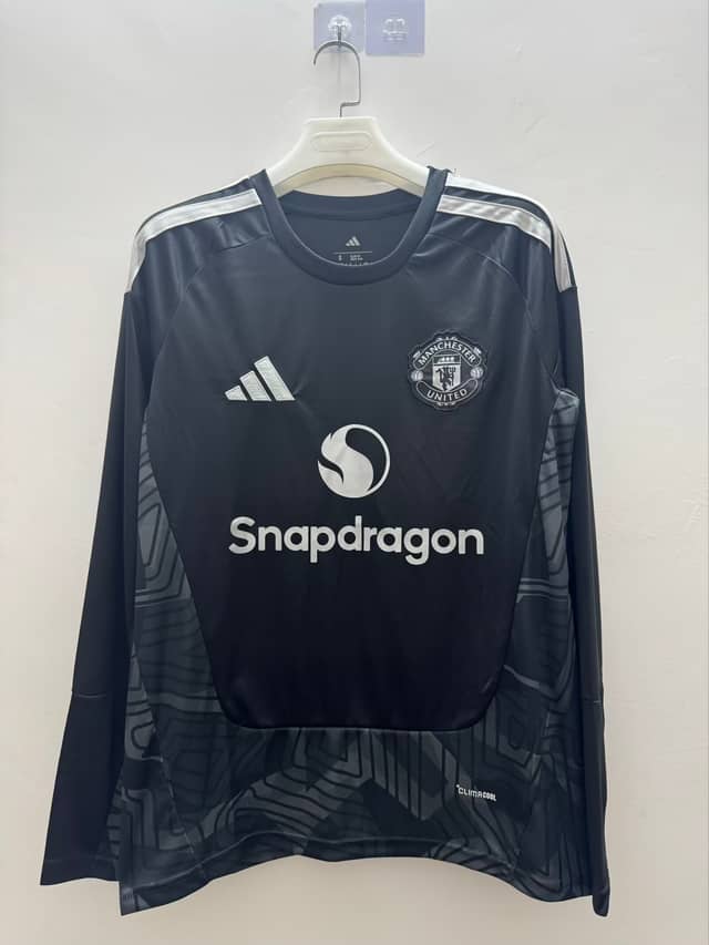 2026/2027 Long Sleeve Manchester United Goalkeeper Black Shirt