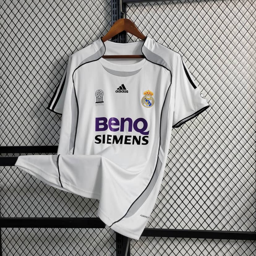 2006/2007 Retro Real Madrid Home Shirt--3