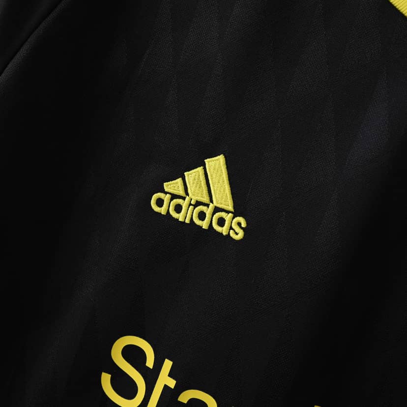 2010/2011 Retro Liverpool Third Away Shirt--3