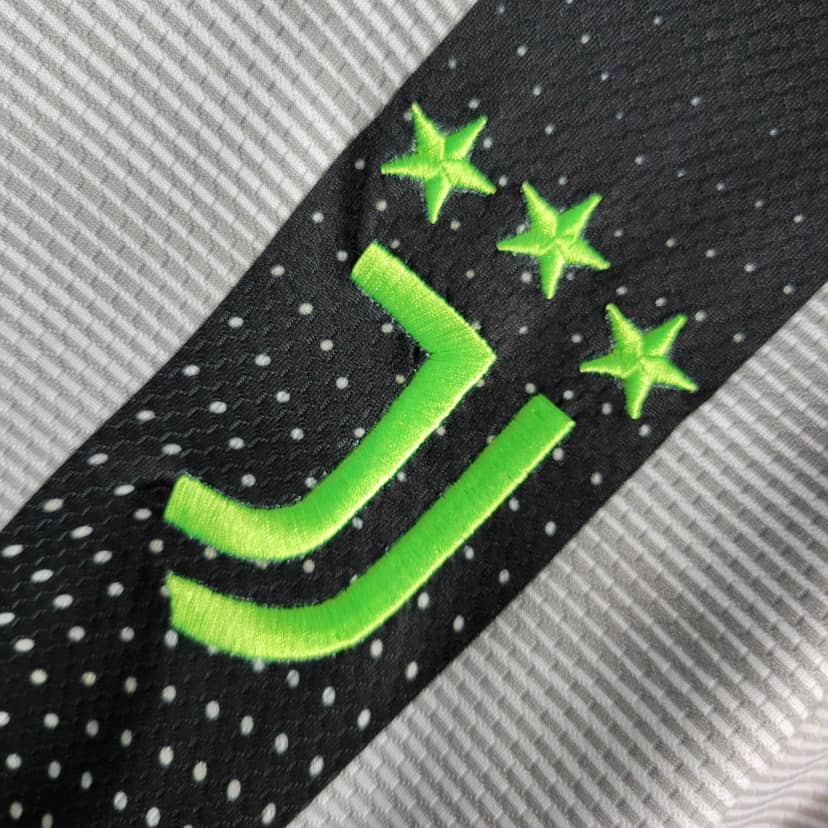 2019/2020 Retro Juventus Joint Edition Black and White Stripes Jersey--4