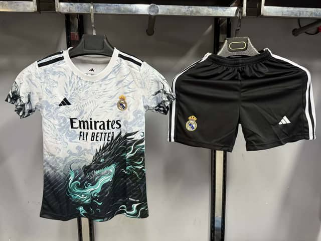 2025/2026 Real Madrid Special Edition Black And White Shirt Kids Size