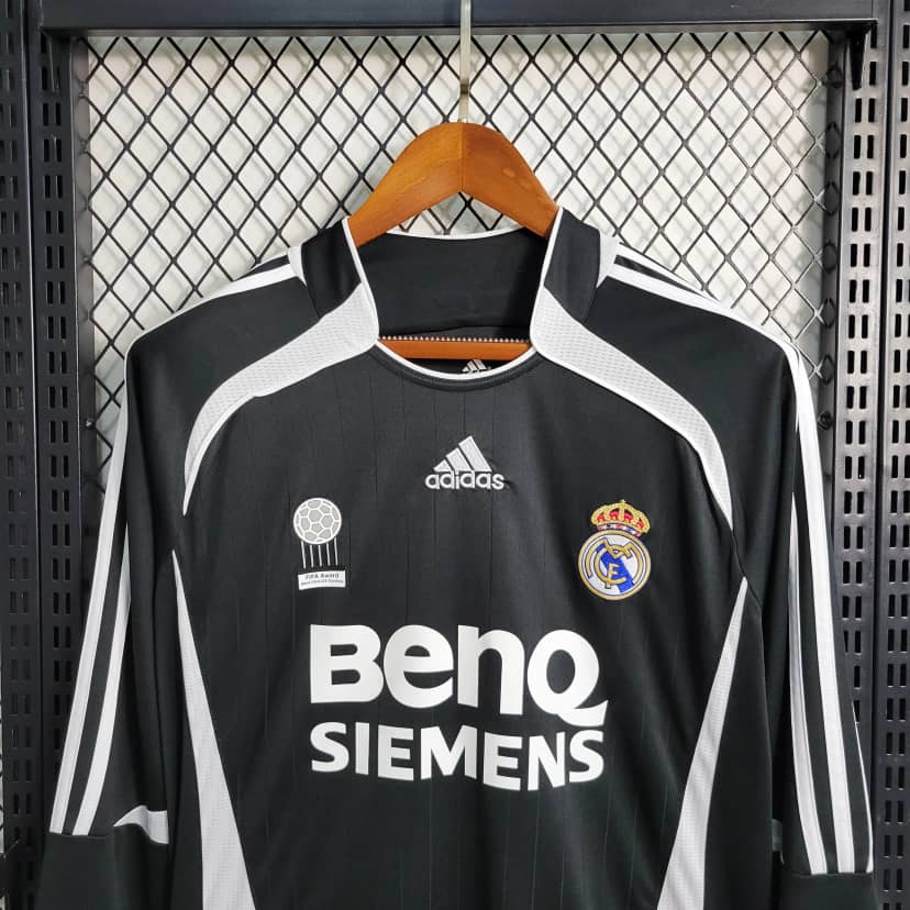 2006/2007 Retro Long Sleeve Real Madrid Away--2
