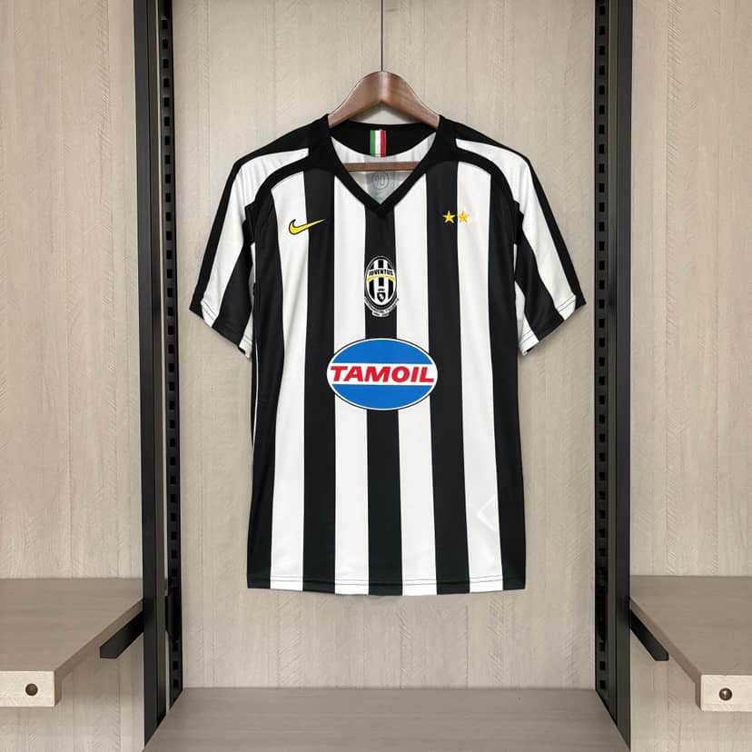 2005/2006 Retro Juventus Home Shirt