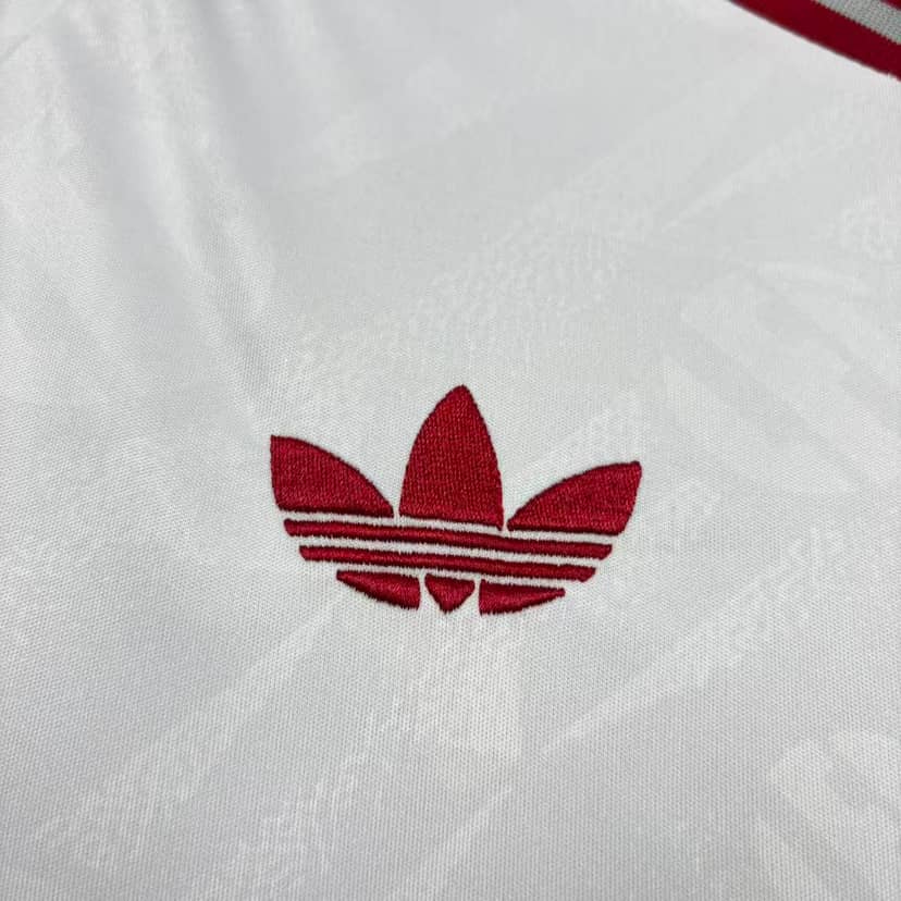 2026/2027 Liverpool Away Jersey--4