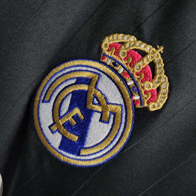 2006/2007 Retro Real Madrid Away--8