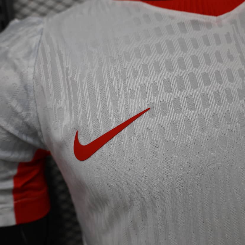 2026 Player Version Poland Home Shirt--3